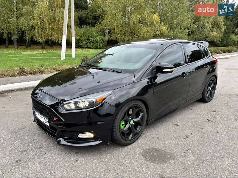 Хетчбек Ford Focus 2017 в Києві фото 7 Хетчбек Ford Focus 2017 в Києві