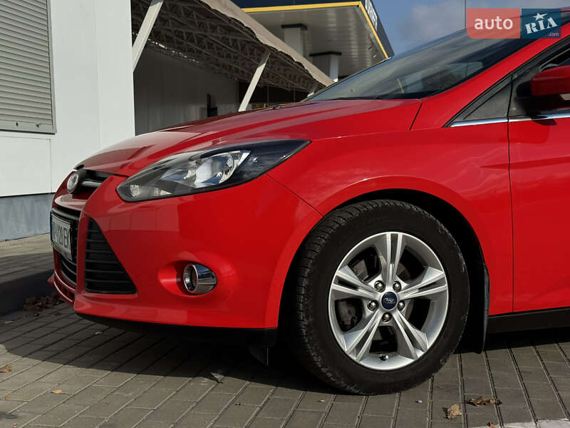 Хэтчбек Ford Focus 2013 в Запорожье