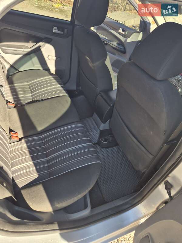 Хетчбек Ford Focus 2008 в Кропивницькому