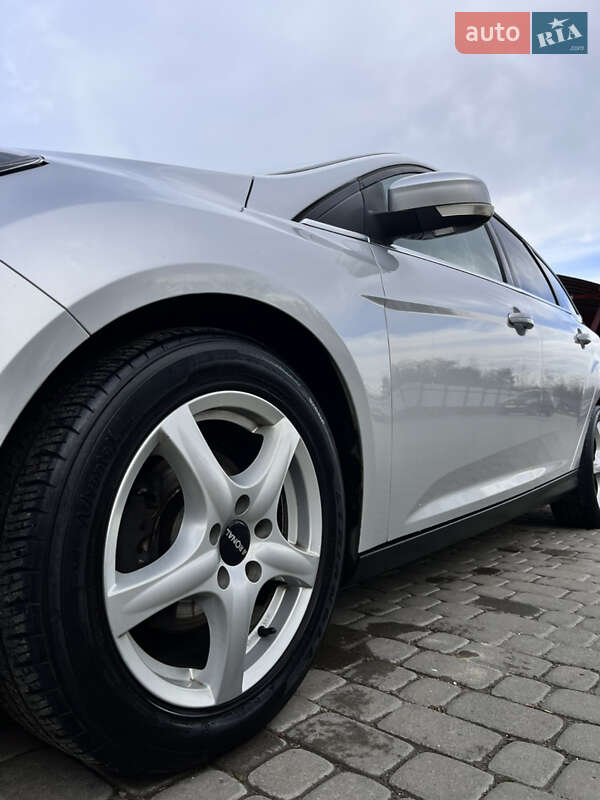 Универсал Ford Focus 2013 в Львове