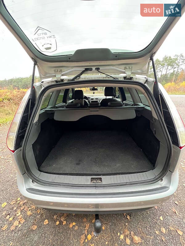 Универсал Ford Focus 2010 в Маневичах фото 26 Универсал Ford Focus 2010 в Маневичах