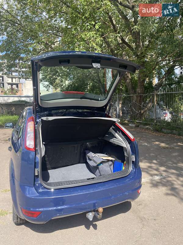 Хетчбек Ford Focus 2011 в Києві