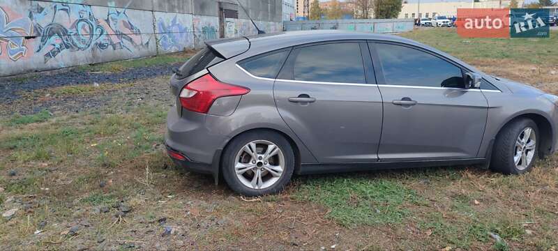 Хетчбек Ford Focus 2012 в Полтаві фото 7 Хетчбек Ford Focus 2012 в Полтаві