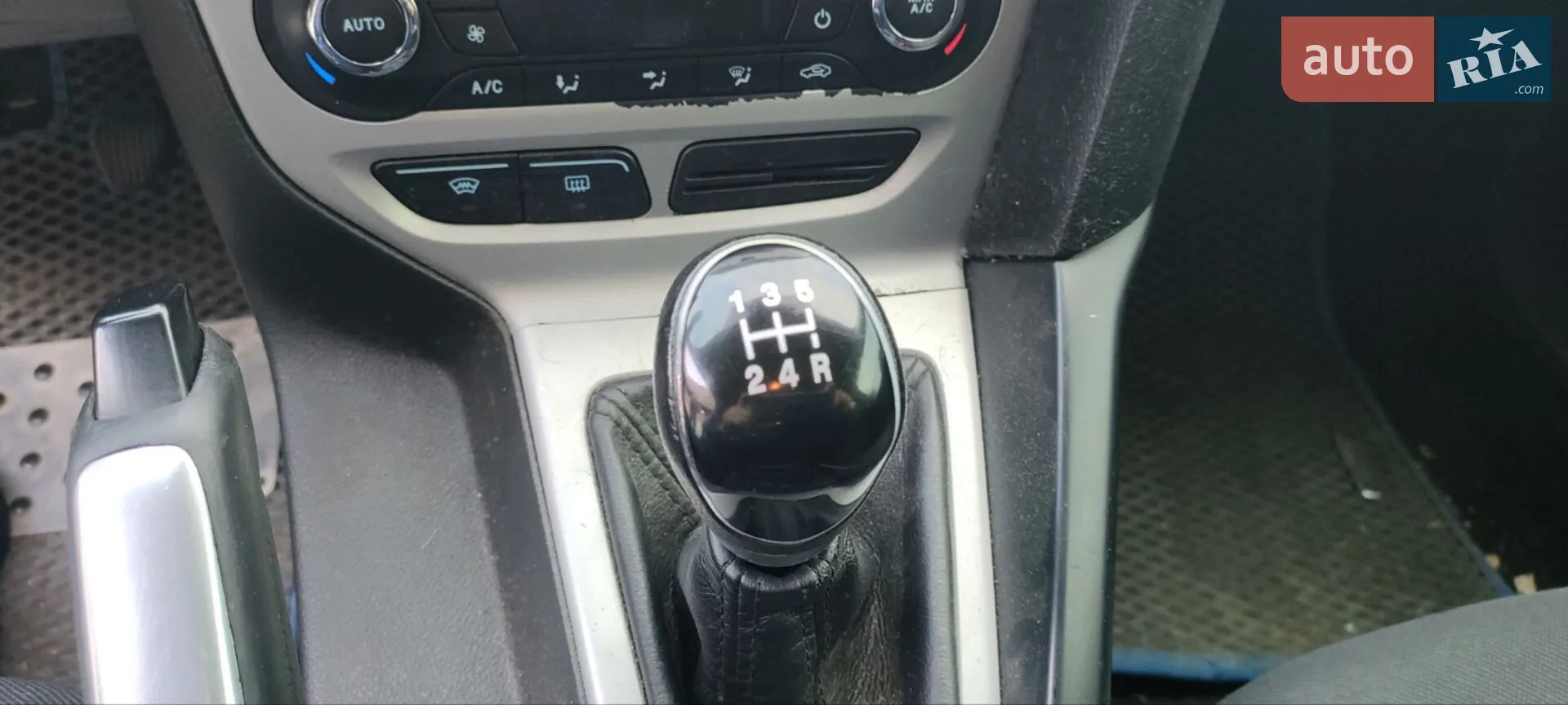 2012 Ford Focus - мініатюра 26