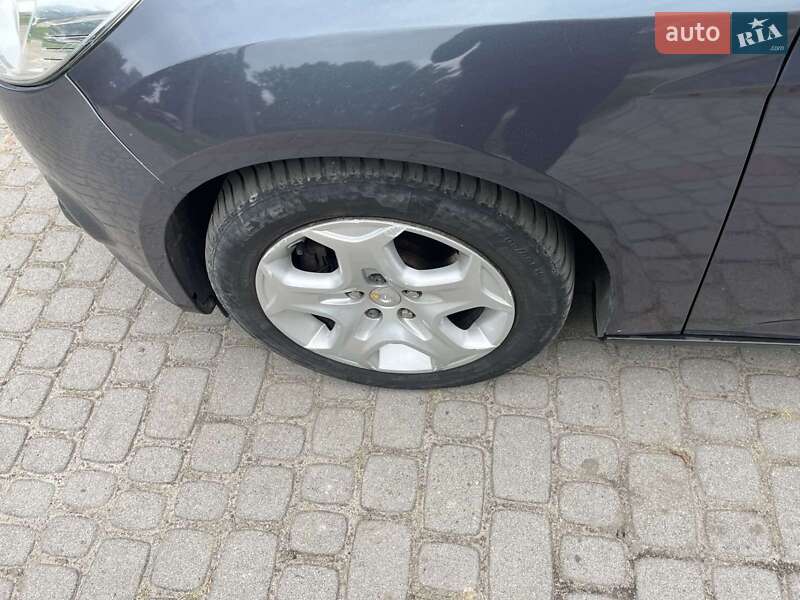 Универсал Ford Focus 2012 в Бродах фото 11 Универсал Ford Focus 2012 в Бродах