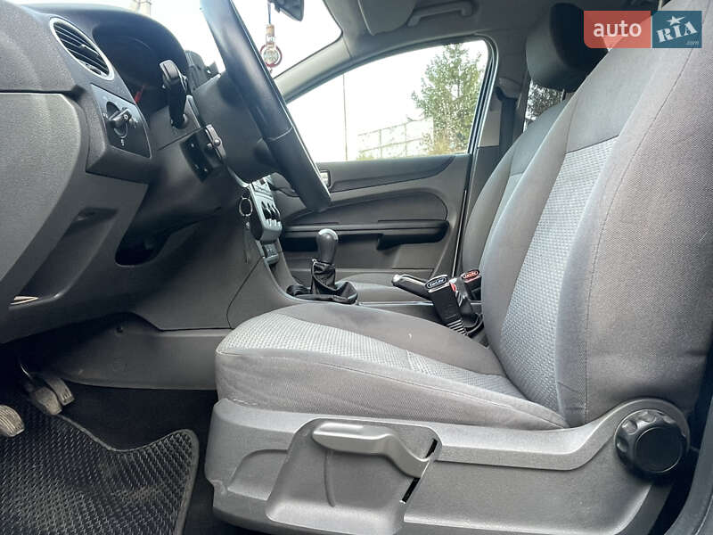 Універсал Ford Focus 2006 в Івано-Франківську