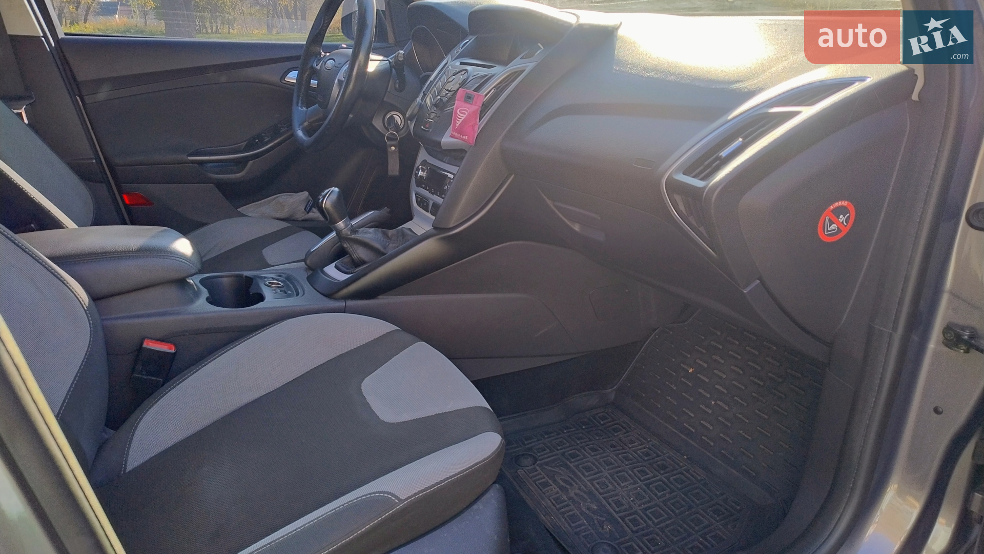 2011 Ford Focus - мініатюра 8
