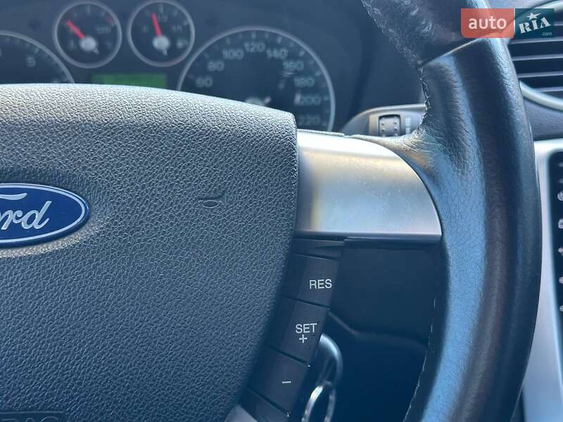 Хэтчбек Ford Focus 2006 в Киеве фото 25 Хэтчбек Ford Focus 2006 в Киеве