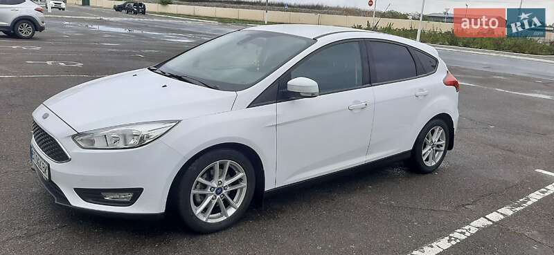Хэтчбек Ford Focus 2016 в Измаиле фото 4 Хэтчбек Ford Focus 2016 в Измаиле