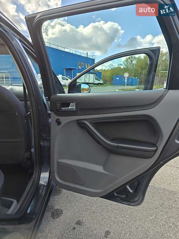 Універсал Ford Focus 2009 в Києві фото 35 Універсал Ford Focus 2009 в Києві