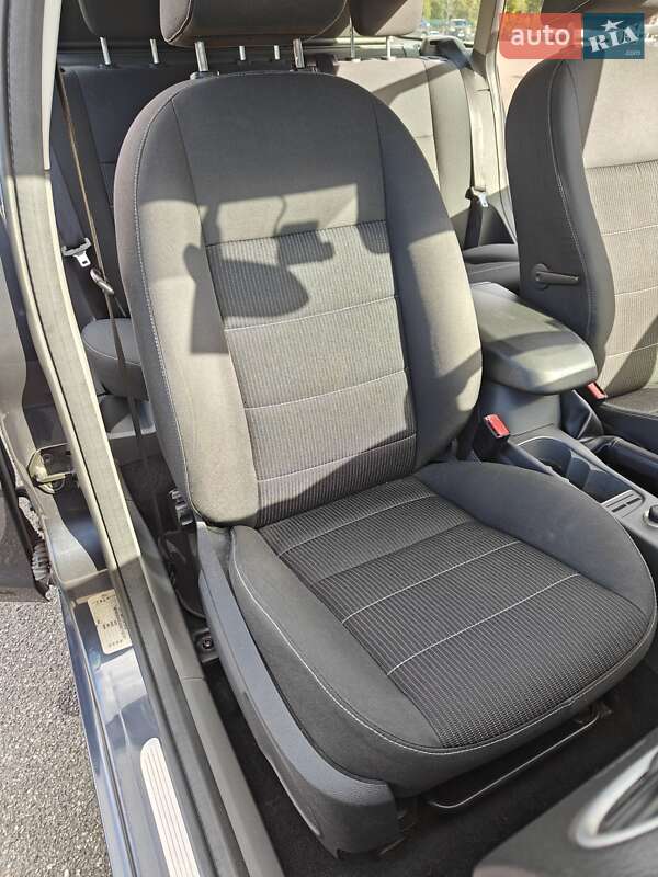 Універсал Ford Focus 2009 в Києві фото 40 Універсал Ford Focus 2009 в Києві
