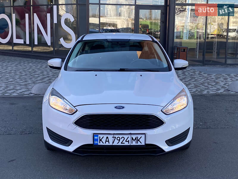 Хэтчбек Ford Focus 2015 в Киеве фото 7 Хэтчбек Ford Focus 2015 в Киеве