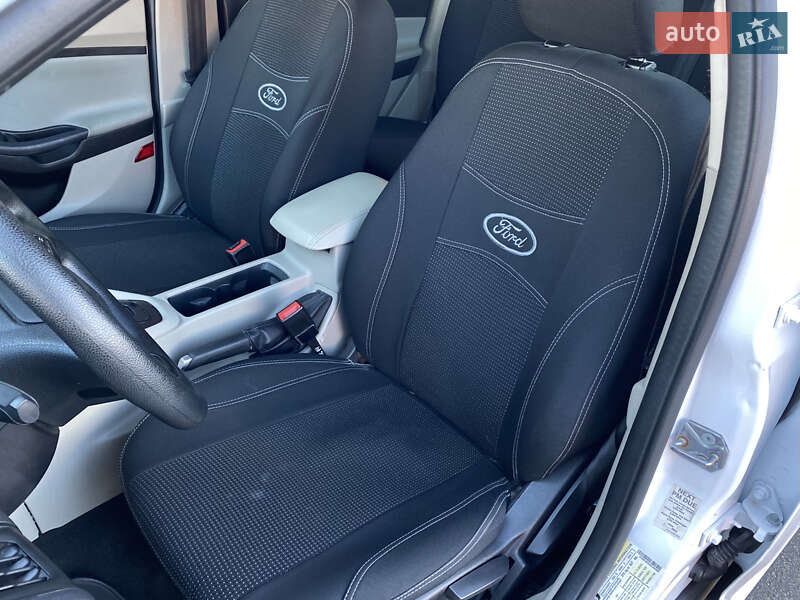 Хэтчбек Ford Focus 2015 в Киеве фото 17 Хэтчбек Ford Focus 2015 в Киеве