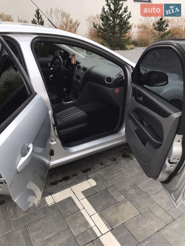Універсал Ford Focus 2010 в Луцьку