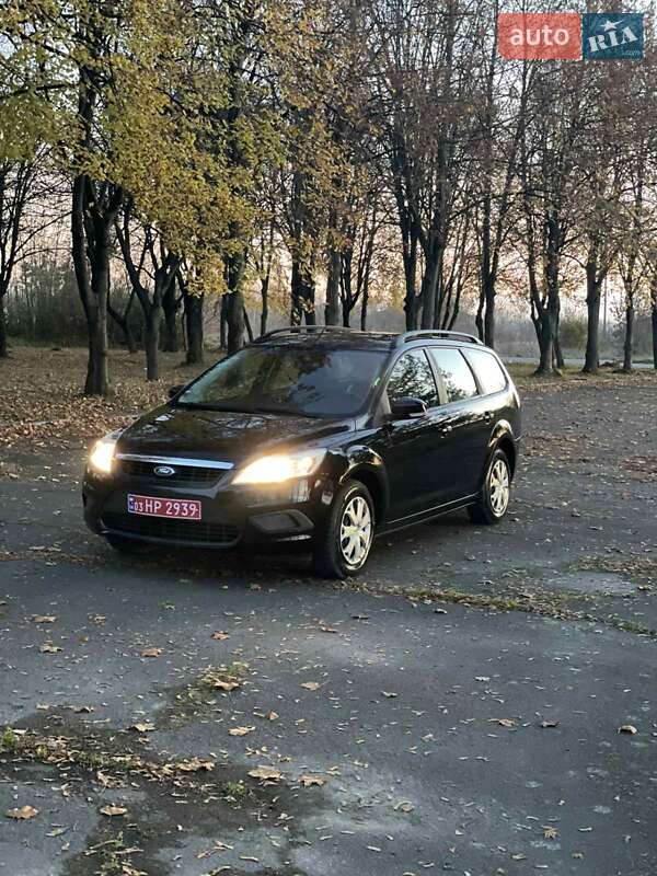 Универсал Ford Focus 2010 в Владимире