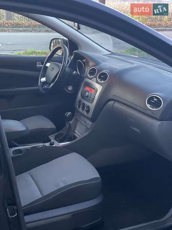 Универсал Ford Focus 2010 в Владимире