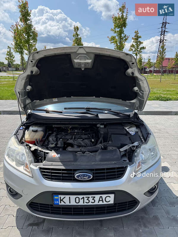 Ford Focus 2010 Ford Focus 2010