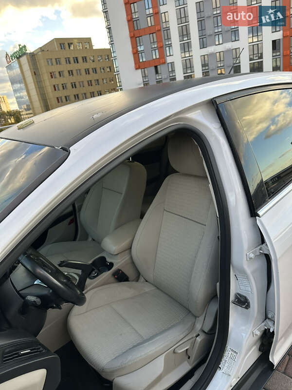 Седан Ford Focus 2012 в Киеве