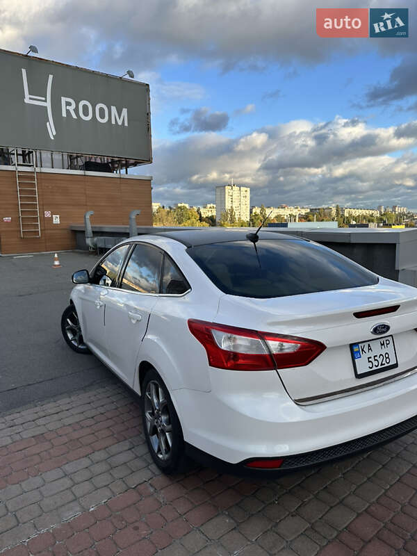 Седан Ford Focus 2012 в Киеве