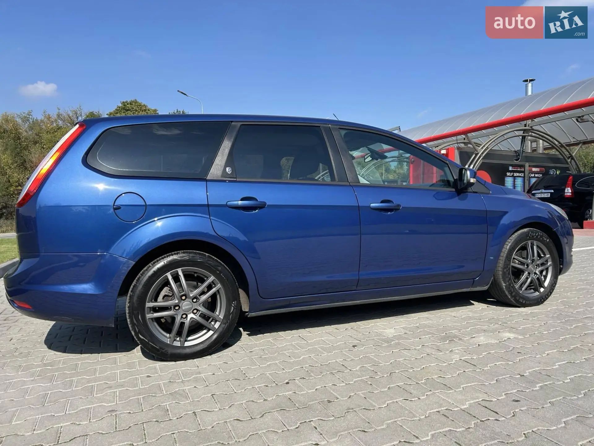2010 Ford Focus - мініатюра 9