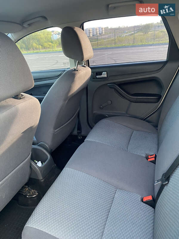 Универсал Ford Focus 2005 в Ровно фото 11 Универсал Ford Focus 2005 в Ровно