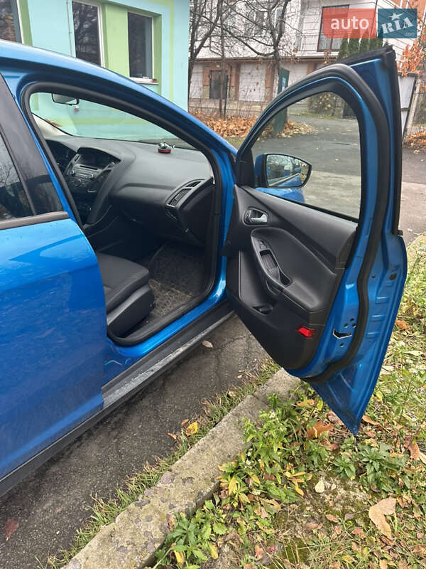 Хэтчбек Ford Focus 2015 в Львове фото 9 Хэтчбек Ford Focus 2015 в Львове