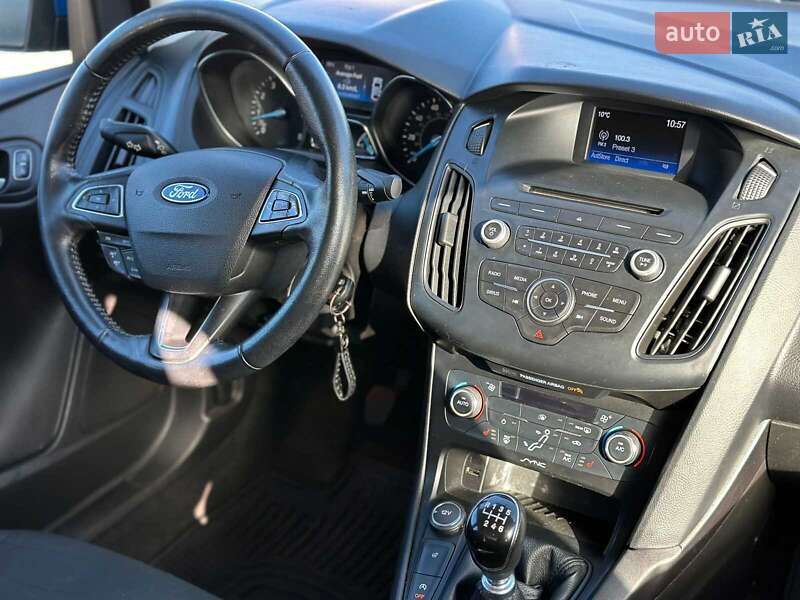 Седан Ford Focus 2015 в Виннице фото 20 Седан Ford Focus 2015 в Виннице