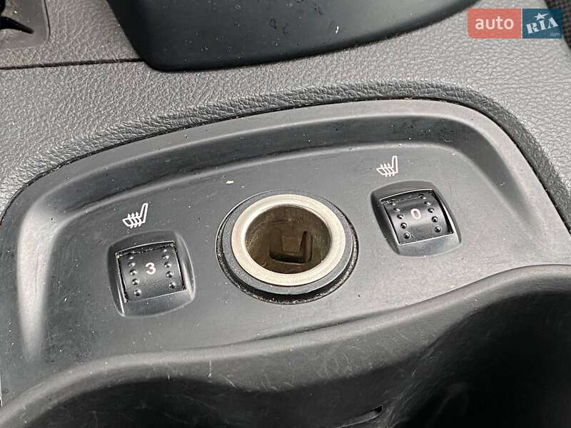 Хэтчбек Ford Focus 2013 в Киеве фото 20 Хэтчбек Ford Focus 2013 в Киеве