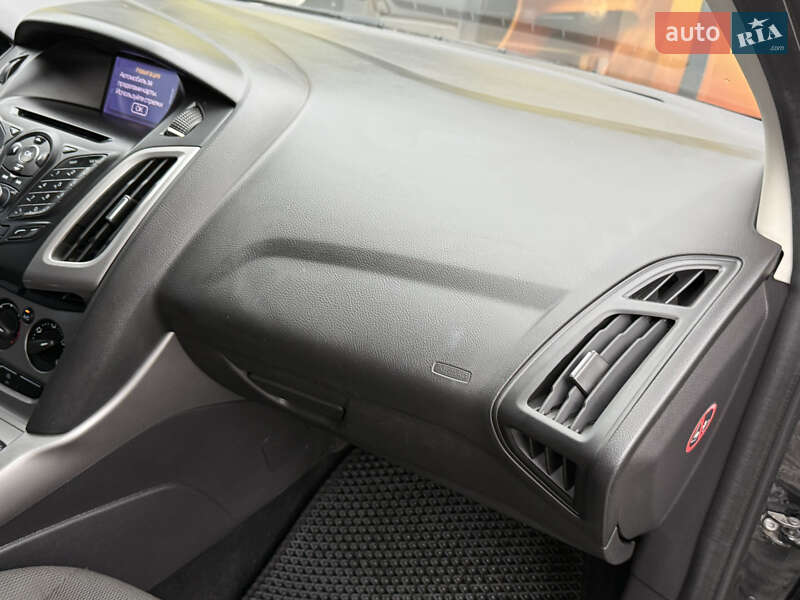 Универсал Ford Focus 2012 в Стрые фото 27 Универсал Ford Focus 2012 в Стрые