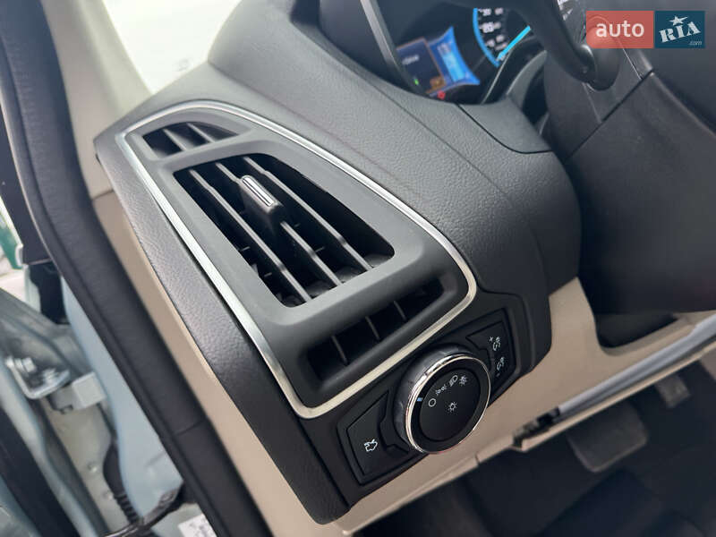 Хэтчбек Ford Focus 2014 в Тернополе фото 14 Хэтчбек Ford Focus 2014 в Тернополе