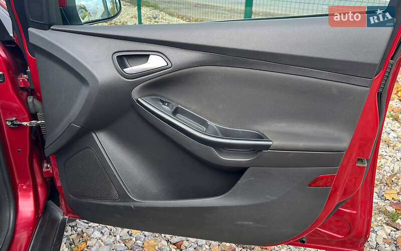 Универсал Ford Focus 2013 в Коломые фото 27 Универсал Ford Focus 2013 в Коломые