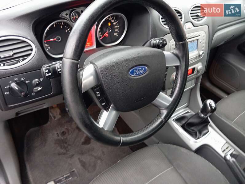 Універсал Ford Focus 2010 в Хмельницькому фото 11 Універсал Ford Focus 2010 в Хмельницькому