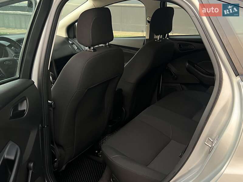 Седан Ford Focus 2015 в Одессе