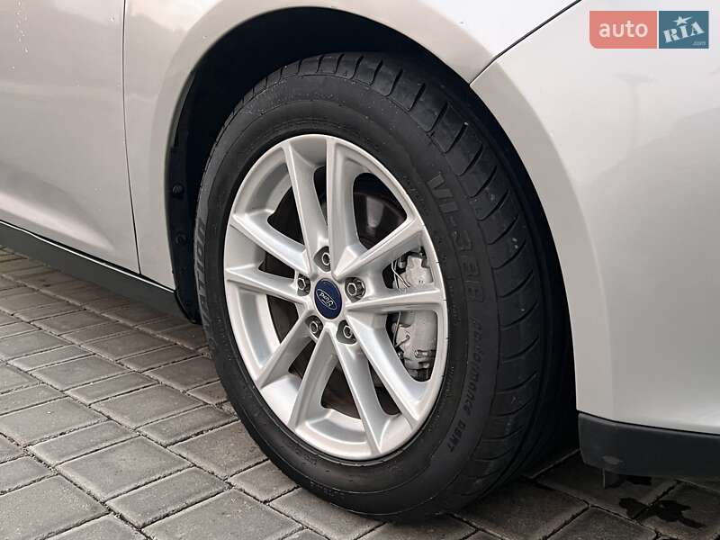 Седан Ford Focus 2015 в Одессе