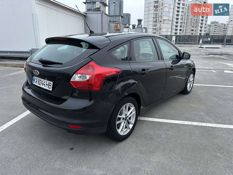 Хэтчбек Ford Focus 2012 в Киеве