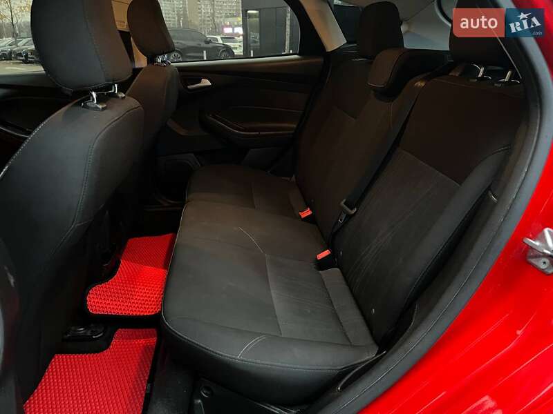 Хэтчбек Ford Focus 2017 в Киеве фото 11 Хэтчбек Ford Focus 2017 в Киеве