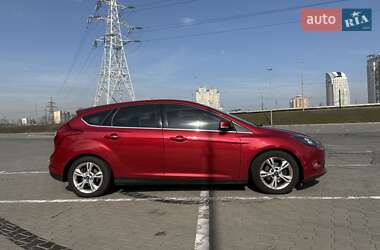 Хэтчбек Ford Focus 2012 в Киеве