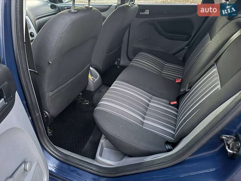 Универсал Ford Focus 2010 в Житомире фото 13 Универсал Ford Focus 2010 в Житомире