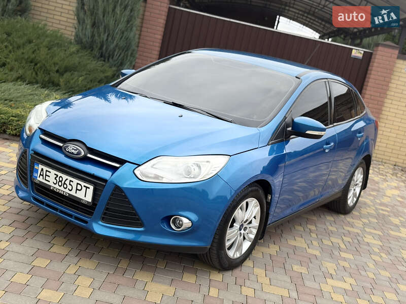 Седан Ford Focus 2013 в Днепре фото 4 Седан Ford Focus 2013 в Днепре