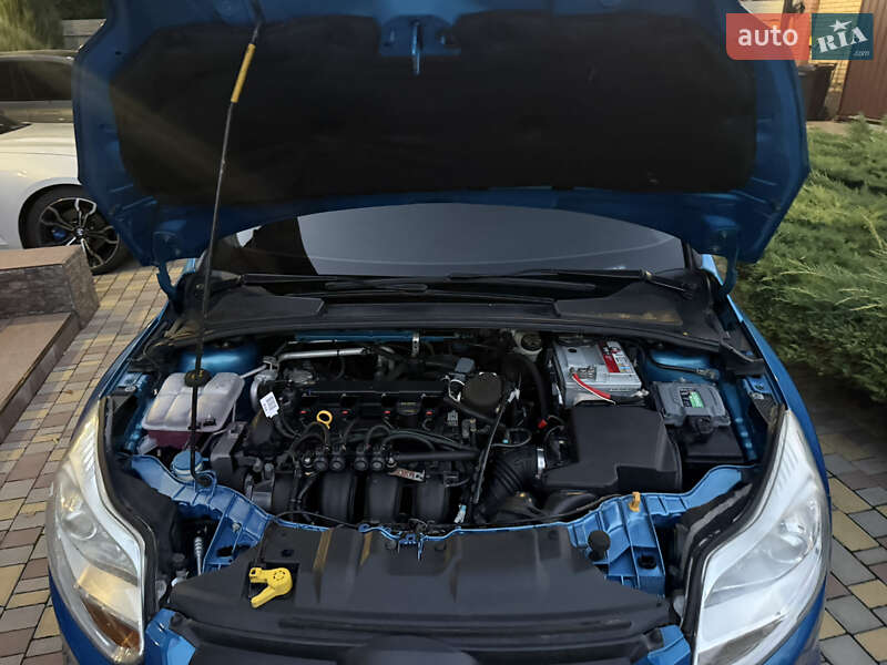 Седан Ford Focus 2013 в Днепре фото 7 Седан Ford Focus 2013 в Днепре