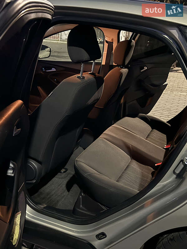 Седан Ford Focus 2015 в Львове фото 15 Седан Ford Focus 2015 в Львове
