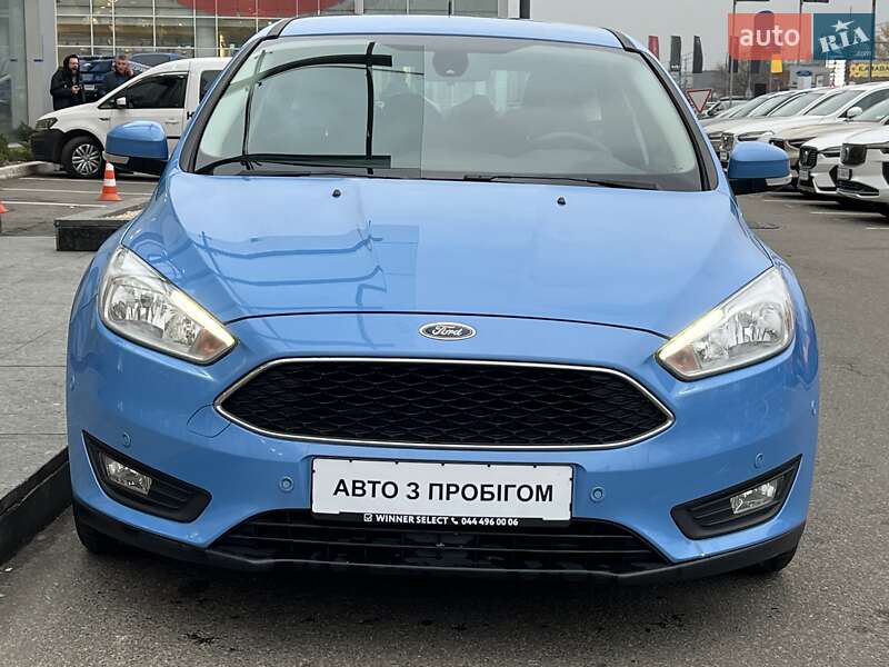 Хэтчбек Ford Focus 2016 в Киеве