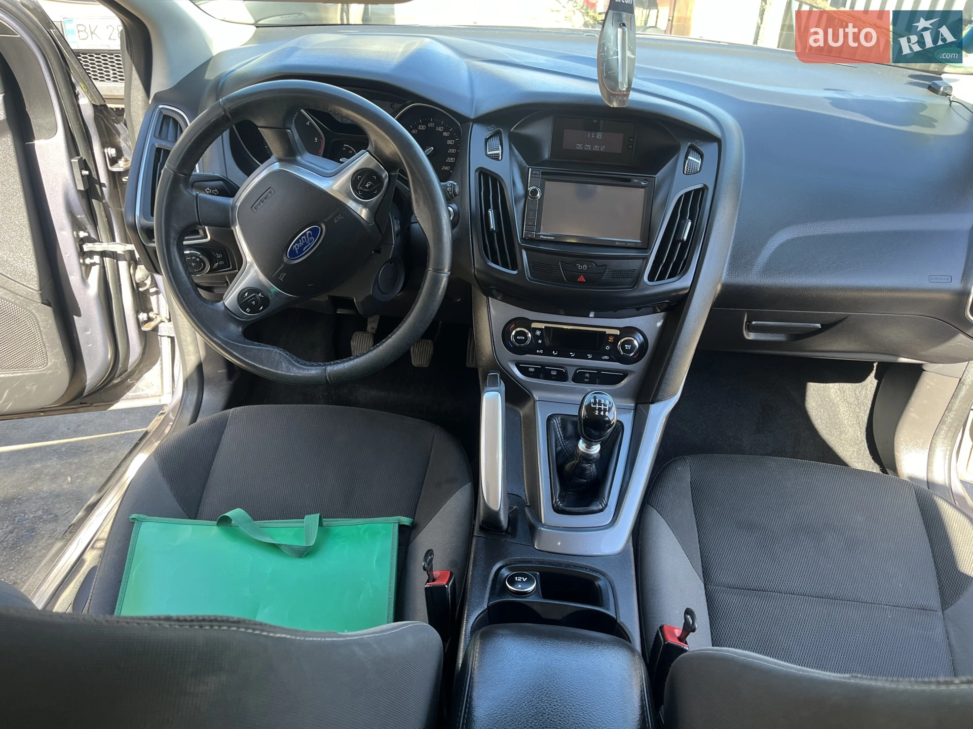 2011 Ford Focus - мініатюра 9