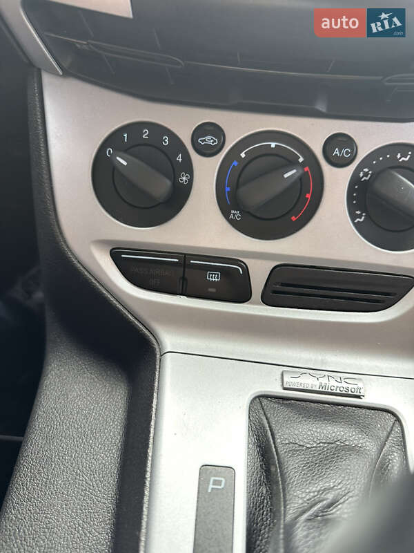 Хэтчбек Ford Focus 2013 в Киеве фото 31 Хэтчбек Ford Focus 2013 в Киеве