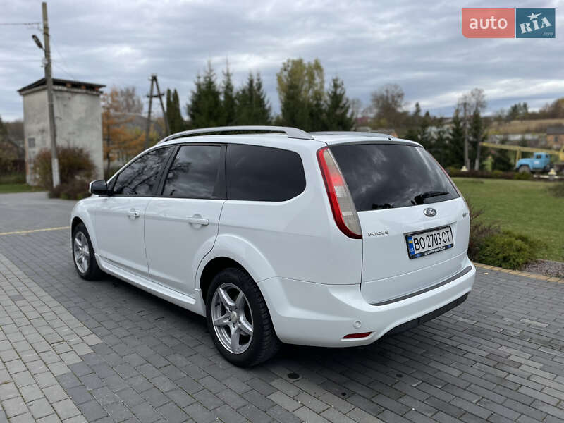 Універсал Ford Focus 2009 в Вишнівці