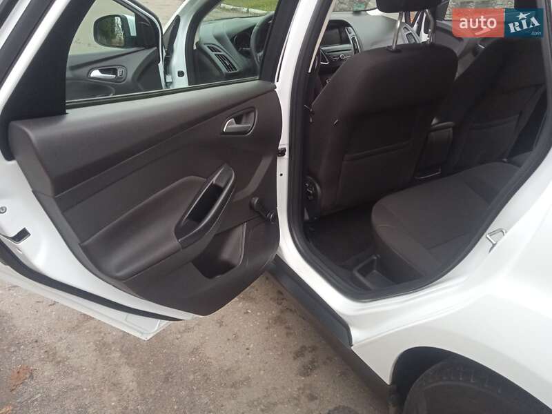 Универсал Ford Focus 2016 в Белой Церкви фото 21 Универсал Ford Focus 2016 в Белой Церкви