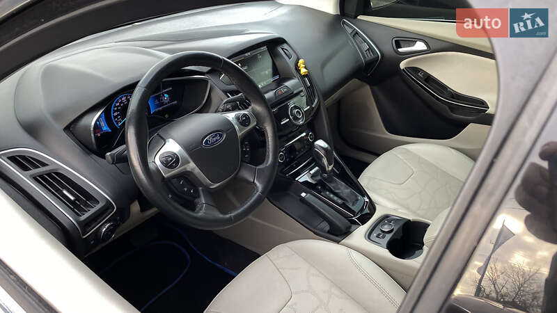 Хетчбек Ford Focus 2014 в Луцьку