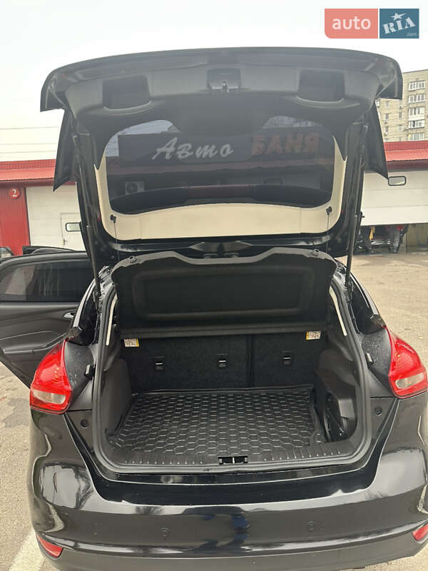 Хэтчбек Ford Focus 2016 в Киеве фото 25 Хэтчбек Ford Focus 2016 в Киеве