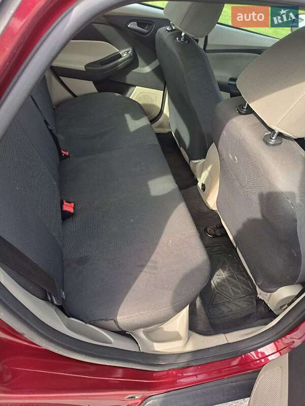 Седан Ford Focus 2013 в Запорожье фото 13 Седан Ford Focus 2013 в Запорожье