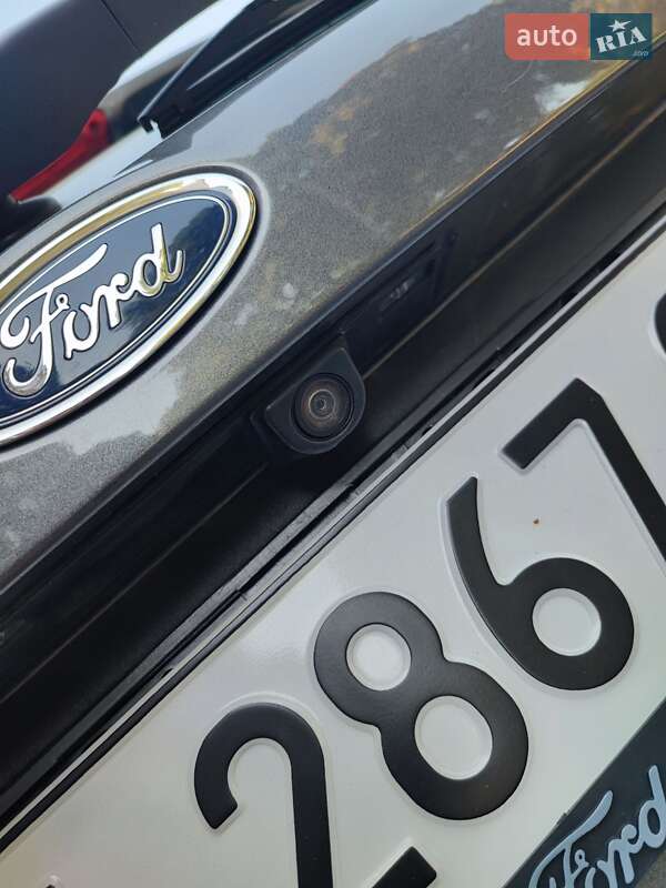 Хетчбек Ford Focus 2015 в Чернігові фото 10 Хетчбек Ford Focus 2015 в Чернігові